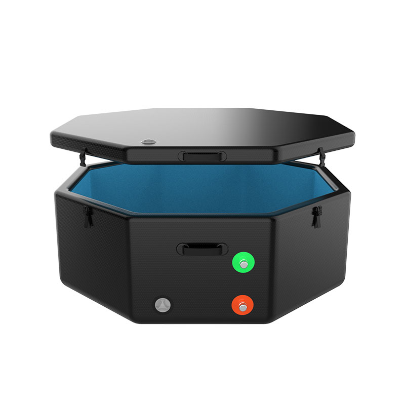 Octagon Cold Plunge Pod kątem zimnego chłodnic